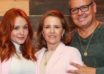 A atriz deu uma entrevista ao Fantástico falando sobre a relação com os pais. Foto: Reprodução