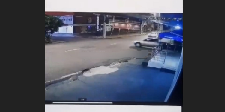 O acidente ocorreu na sexta-feira (4), mas as imagens viralizaram nesta segunda-feira (7). Foto: Reprodução