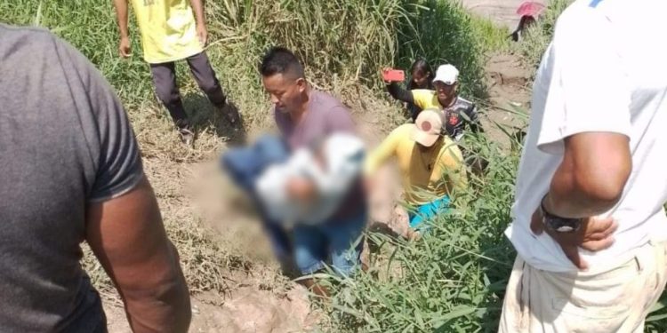 O garoto de 7 anos estava com a família numa canoa. Foto: Reprodução