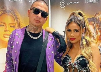 A mãe do funkeiro decidiu contar tudo ao vivo. Foto: Reprodução