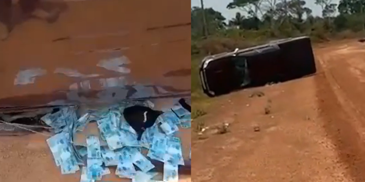 Os criminosos abandonaram o carro com o dinheiro e as vítimas. Foto: Reprodução