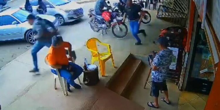 Uma câmera registrou o momento do ocorrido. Foto: Reprodução