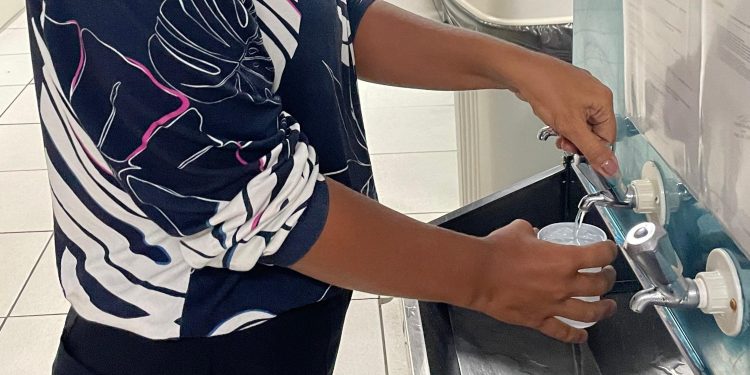 FVS-RCP destaca as orientações prevenir infecções e mal-estar. Foto: Jaqueline Macedo/FVS-RCP