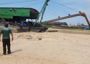 O estaleiro foi interditado e terá sua Licença de Operação Cancelada. Foto: Divulgação / Ipaam