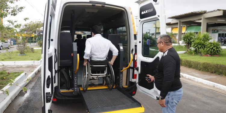 Veículo da Sejusc sairá da Vila Olímpica de Manaus até a Arena da Amazônia. Foto: Lincoln Ferreira/Sejusc