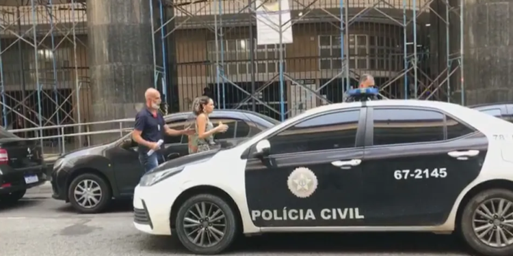 A mulher foi presa no próprio local de trabalho. Foto: Reprodução