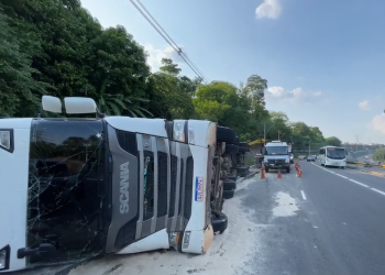 O acidente ocorreu na tarde desta sexta-feira (10). Foto: Reprodução