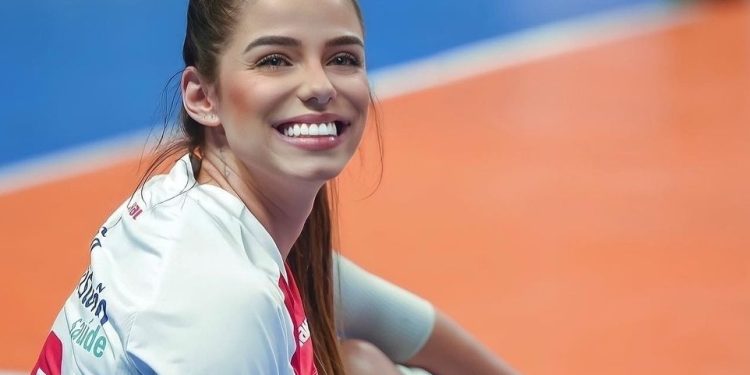 A carreira de influenciadora não decolou como esperava.