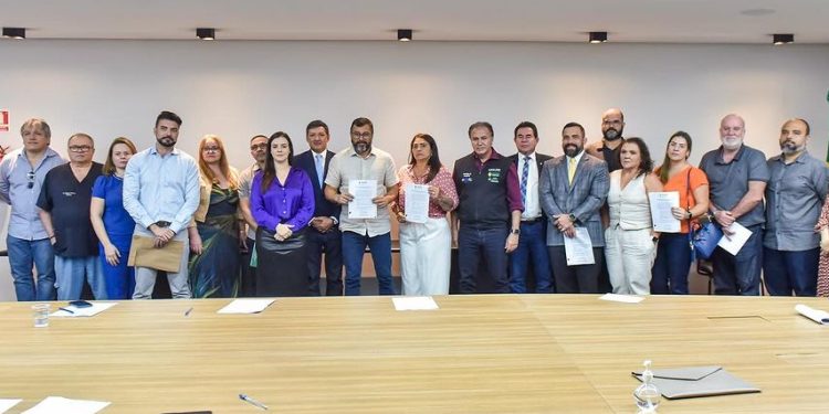 A reunião foi realizada nesta quinta-feira (7) e já resolvida, segundo o governador. Foto: Reprodução