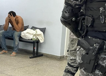 O homem foi salvo por policiais da Rocam. Foto: Reprodução