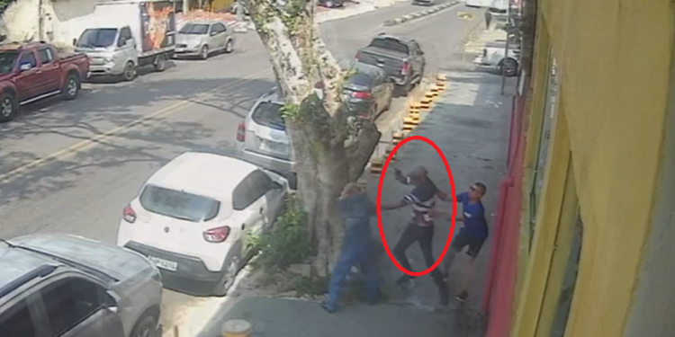 As câmeras ajudaram a identificar o rapaz, que assume o crime. Foto: Reprodução