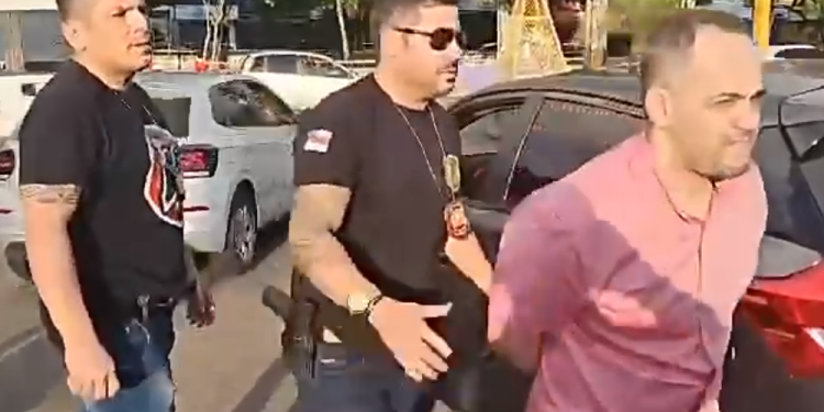 O homem foi preso em plena avenida Brasil, na Compensa. Foto: Reprodução