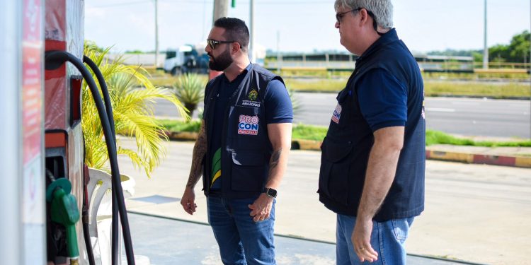 Instituto anuncia uma operação conjunta nos postos de combustíveis da capital com apoio dos órgãos competentes. Foto: João Pedro/Procon-AM