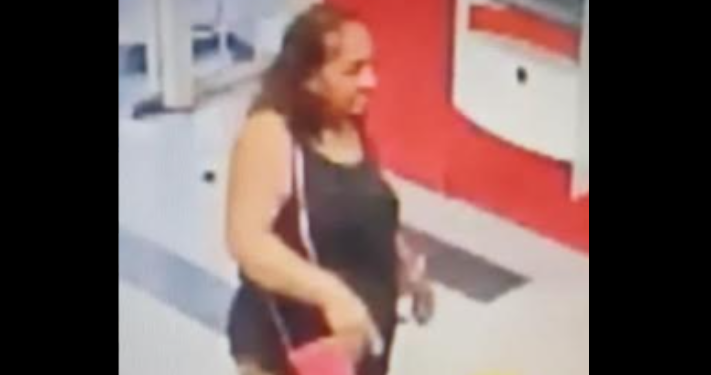 A comparsa se fingiu de cliente. Foto: Reprodução