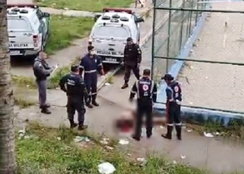 O crime aconteceu neste domingo (14), perto de uma quadra de esportes. Foto: Reprodução