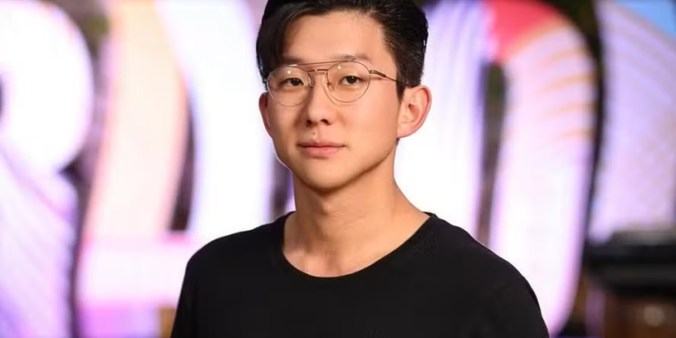 Pyong Lee deu uma entrevista ao podcast Pod Trash. Foto: Reprodução