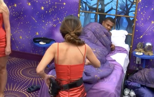 A cena aconteceu dentro do Quarto Magia. Foto: Reprodução