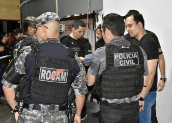 Ao todo, nove mandados de busca e apreensão foram cumpridos na localidade. Foto:  Erlon Rodrigues/PC-AM