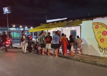 Homem foge de assassinos, mas acaba morto ao tentar se esconder em pizzaria no Riacho Doce