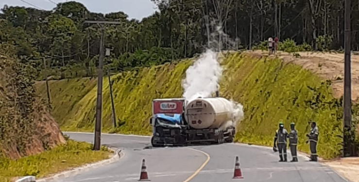 O acidente ocorreu no KM 125, numa curva. Foto: Divulgação
