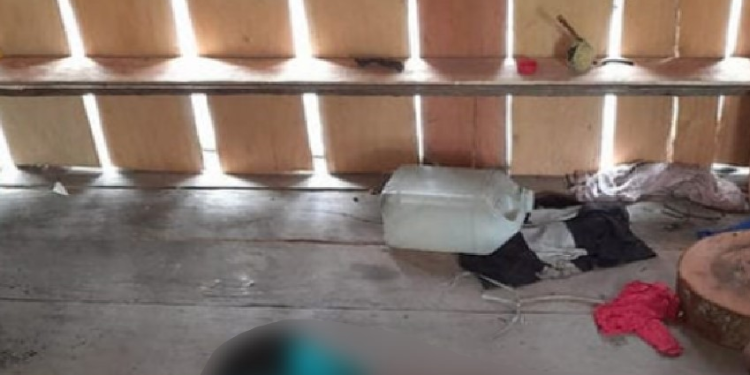 Eles estavam sem camisa, apenas bermuda, e sem identificação. Foto: Reprodução