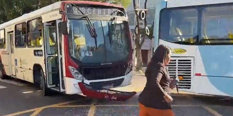 Mais um acidente na tarde desta quinta-feira (9). Foto: Reprodução