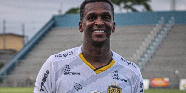 Jogador do Amazonas FC é preso por não pagar pensão alimentícia