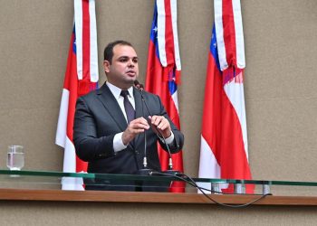 Junho Vermelho: PL de Roberto Cidade incentiva a doação de sangue e manutenção do estoque do Hemoam