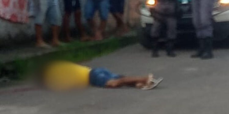 Em dia de pagamento, dono de vila de kitnets é assassinado no Tarumã