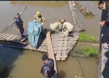 Moradores de Manacapuru se assustam com corpo de homem boiando na orla