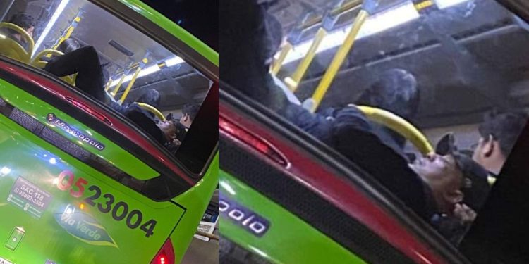 Cansado e sem lugar para sentar no busão, manauara dá um jeito de esperar no trânsito da Djalma Batista