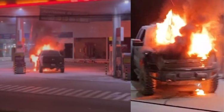 Carro começa a pegar fogo em posto de combustível na avenida do Turismo