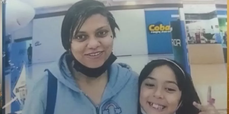 Andreia Maria de Souza, de 42 anos, e Andreza Maria Mendes de Souza, de 12 anos, moravam alugado. Foto: Reprodução