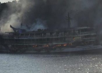 Bombeiros confirmam que ainda há 4 pessoas desaparecidas vítimas da embarcação que pegou fogo em Uarini