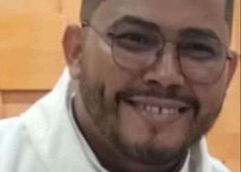 O padre ainda ameaçava a garota que tinha relações e engravidou. Foto: Reprodução