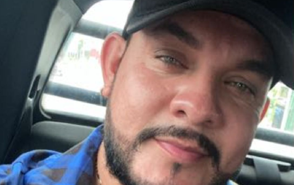 Francisco Rayner Barros Batista, amigo do padre Paulo Araújo da Silva, de 31 anos, teve a imagem divulgada. Foto: Reprodução