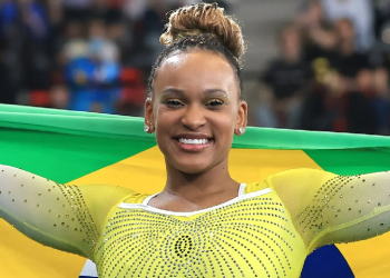 A ginasta brasileira repetiu o feito de Tóquio 2020. Foto: Reprodução