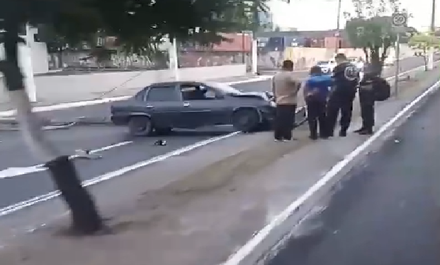 O acidente ocorreu na manhã deste domingo (1º). Foto: Reprodução