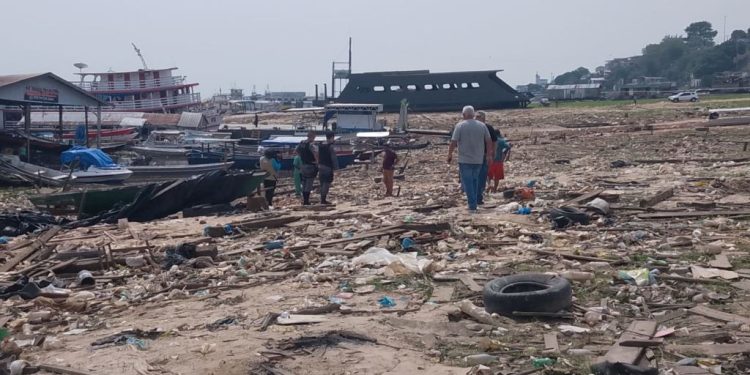 Os restos mortais foram encaminhados ao IML. Foto: Reprodução