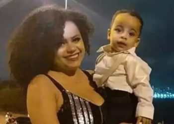 Horror! Vídeo forte menino de 6 anos que teve a cabeça dec3pada pela mãe em suposto ritual