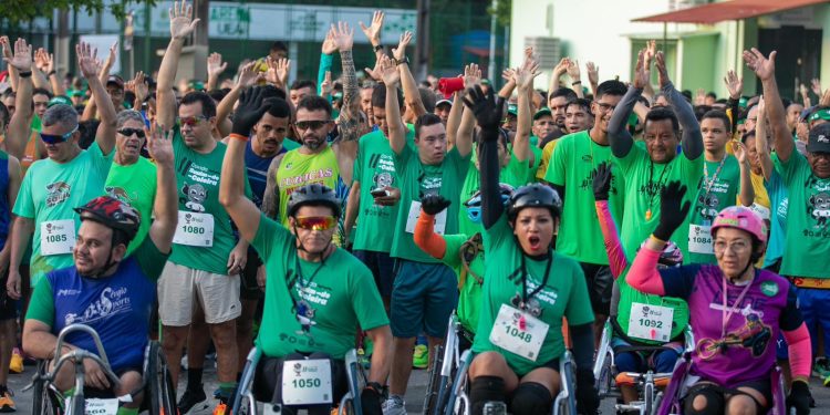 Os atletas saíram da avenida Darcy Vargas, passaram pela avenida Maceió, rua João Valério, avenida Djalma Batista, finalizando a corrida novamente na avenida Darcy Vargas, em frente à EST/UEA. Foto: Divulgação