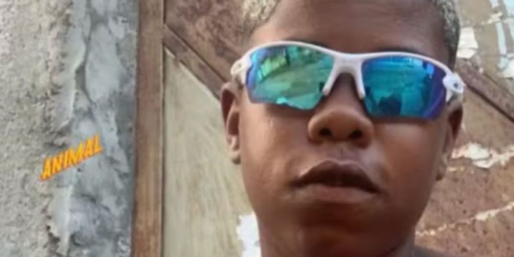 Garoto de 15 anos tenta a sorte de roubar policial e acaba mort0