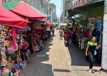 Comércio tem horário diferenciado durante aniversário de Manaus; confira