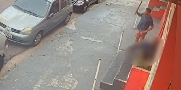 Uma câmera flagrou o momento de extrema violência. Foto: Reprodução