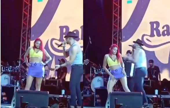 Simplesmente a mulher estava sem calcinha. Foto: Reprodução