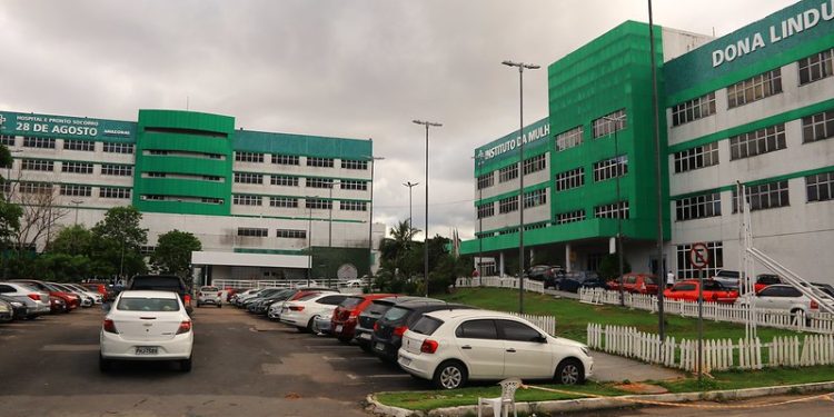 Os profissionais vão reforçar as equipes administrativas, de enfermagem, de apoio e da assistência médico-hospitalar. Foto: Evandro Seixas/SES-AM