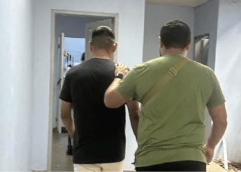 Professor de jiu-jitsu é preso por ame4çar e agred1r a namorada com chute em Parintins