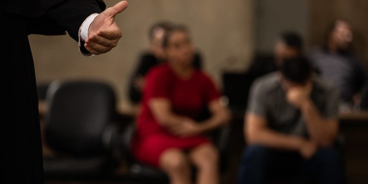 A ré Beatriz Rodrigues Matos foi condenada a 62 anos e 8 meses de prisão; o réu Clayton Augusto Souza do Carmo, a 14 anos e 4 meses. Foto: Raphael Alves