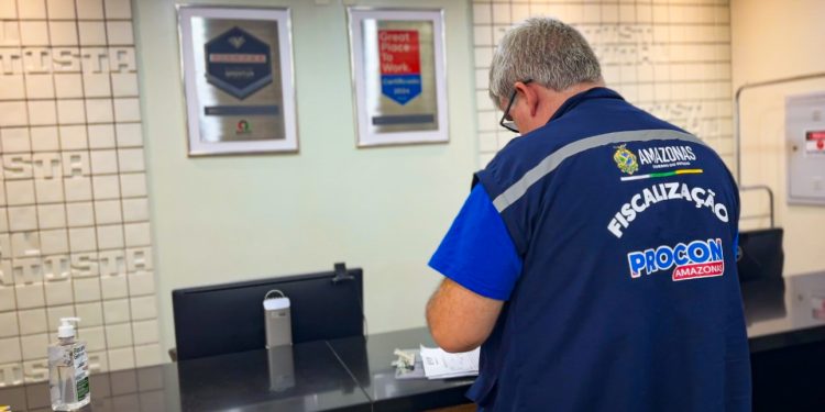 Após a notificação, as empresas têm até 10 dias para apresentar defesa. Foto: João Pedro/Procon-AM