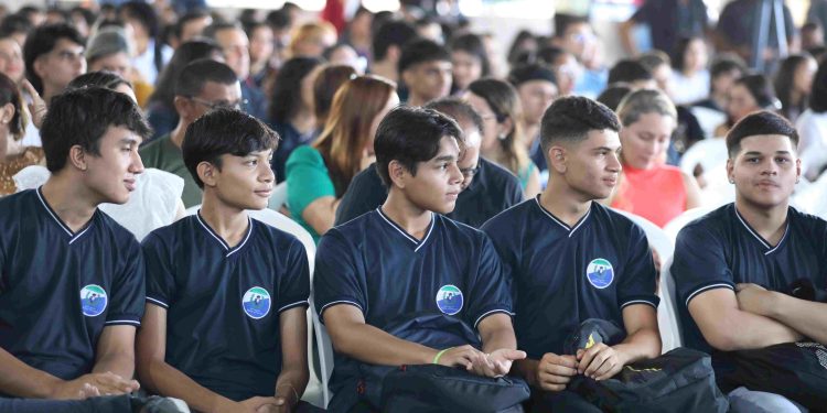 Poderão participar alunos da rede pública estadual que concluíram o 9º ano em 2024. Foto: Euzivaldo Queiroz / Secretaria de Estado de Educação e Desporto Escolar